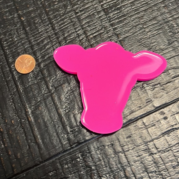 🍎3 for $10!🍎 Cow Resin Silicone Mold - Picture 2 of 2